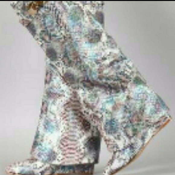 FIRM!LAST PR Snake Print Foldover Wedge Heel Boots - Picture 5 of 6